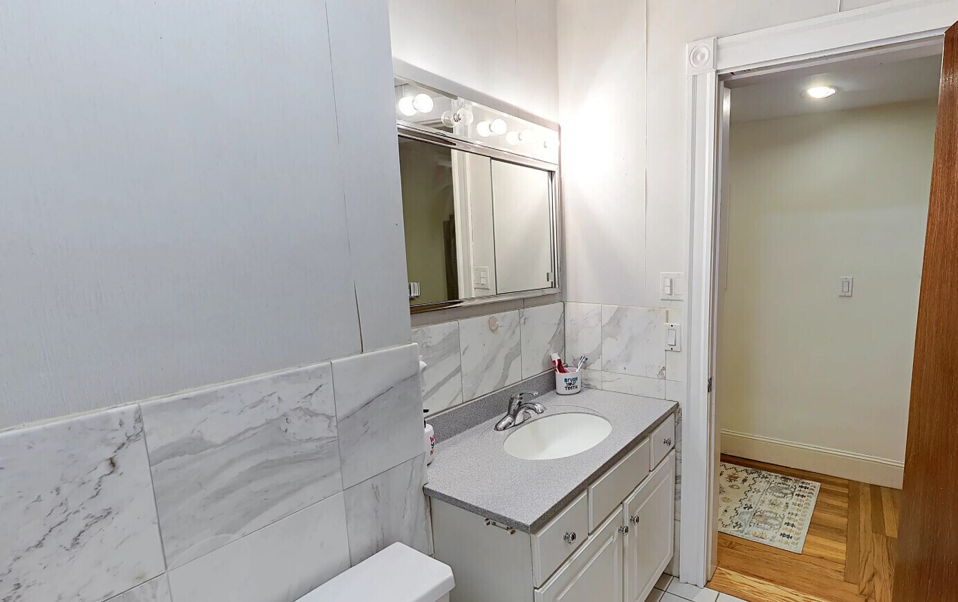 Building Photo - 18 Dean Rd