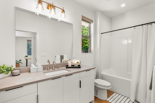 Building Photo - 32686 NE Big Rock Rd