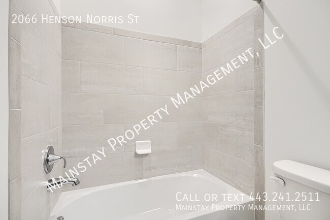 Building Photo - 2066 Henson Norris St