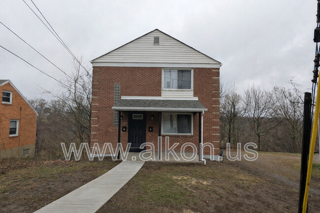 Building Photo - 81 W View Ave