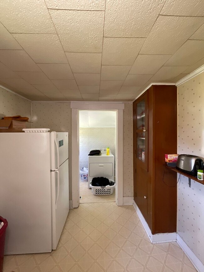 Building Photo - 1306 S Grant St