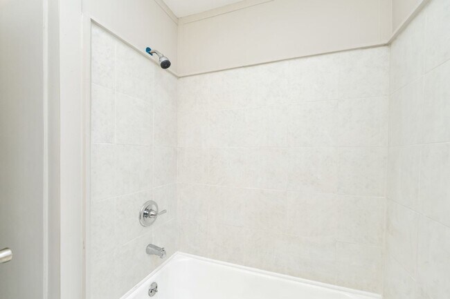 Building Photo - Stunning 4BR Renovation in Bessemer – Be the First to Live Here