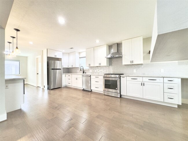 Building Photo - 14103 Kellywood Ln