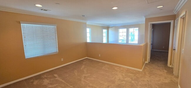 Building Photo - Beautifully maintained 2-bedroom, 2.5-bath with Loft • 1,504 sqft & 2-car garage.