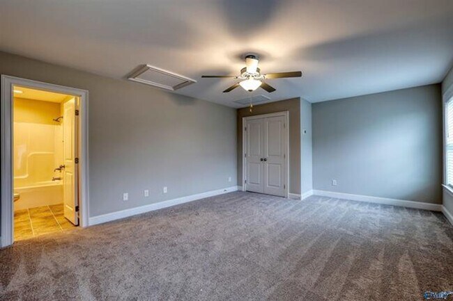 Building Photo - 15607 Ironcrest Drive NW