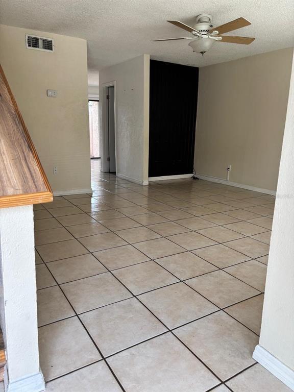 Building Photo - 4023 Henley Rd