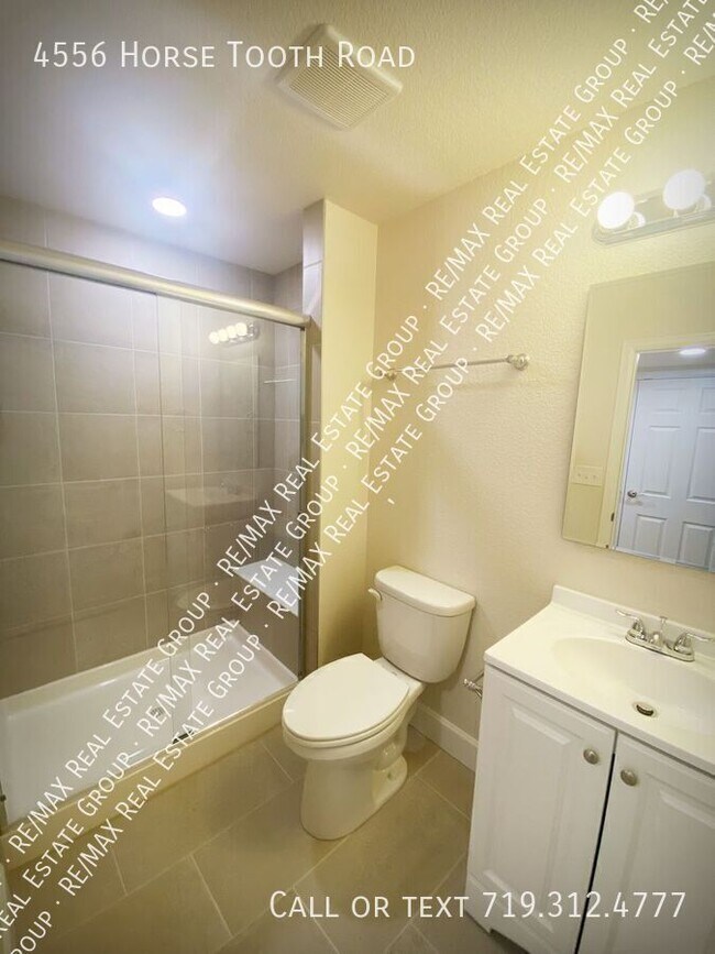 Building Photo - 4556 Horse Tooth Rd