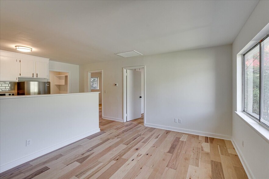 Building Photo - 304 Talley Ter