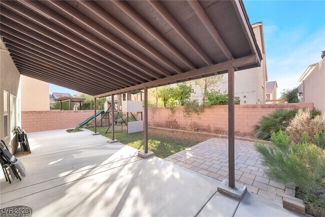 Building Photo - 5793 Rolling Dale Ave