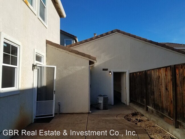 Building Photo - 4 br, 3 bath House - 710 Ward Way