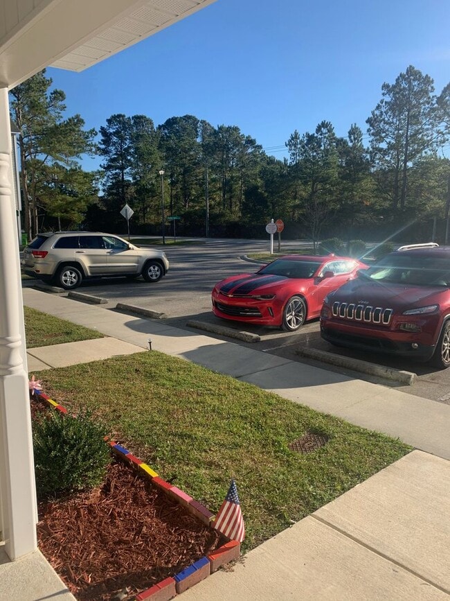 Building Photo - Townhome in Havelock