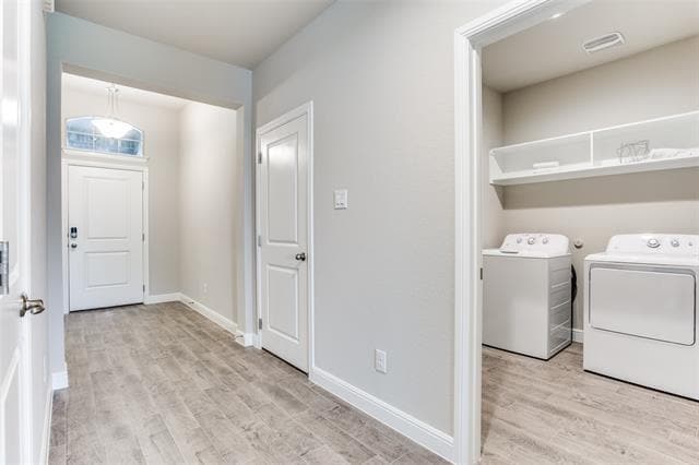 Building Photo - 15828 Bronte Lane