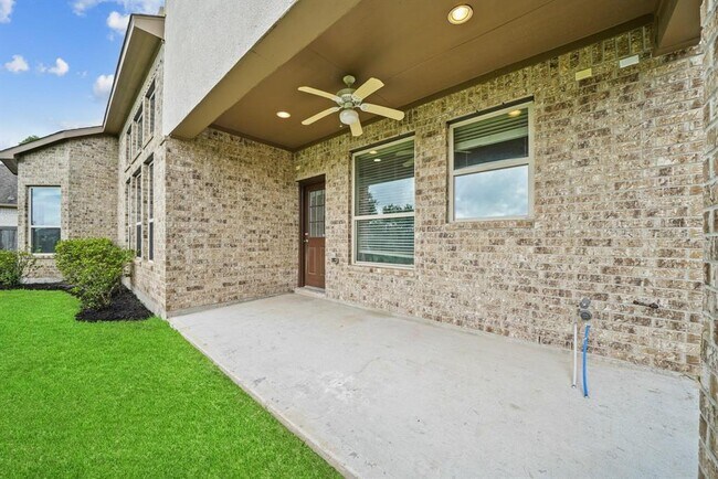 Building Photo - 5371 Blue Mountain Ln