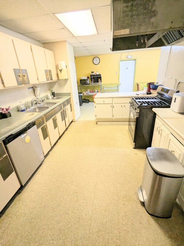 Building Photo - 5650 NW 219th Street Rd