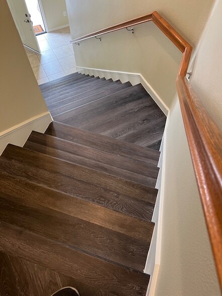 stairs - 23900 Brescia Dr