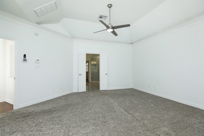 Building Photo - 1715 Cottage Landing Ln