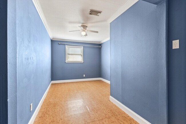 Building Photo - 3700 83rd St