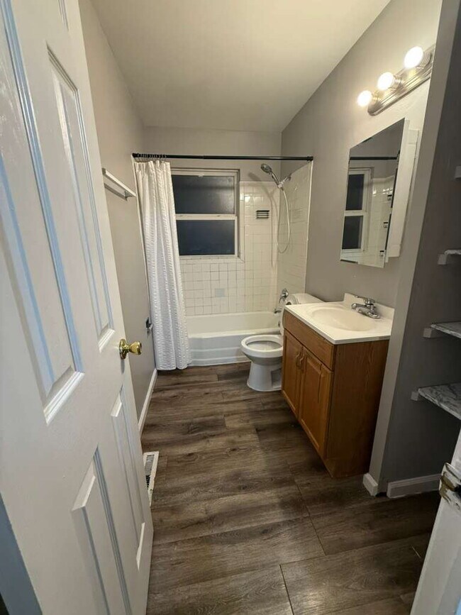 Building Photo - 12352 Santa Maria Dr