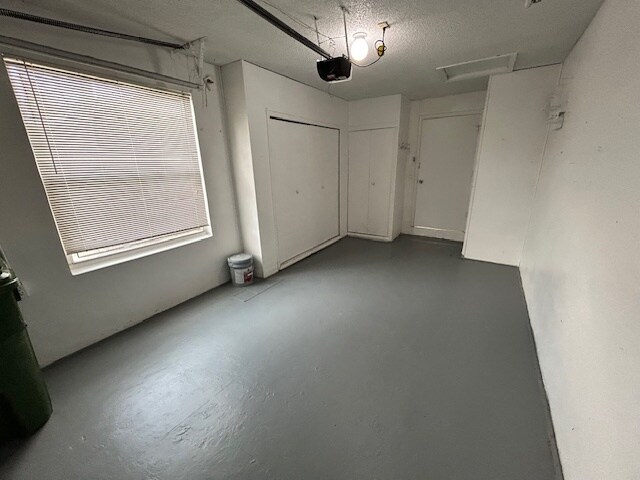 Building Photo - 1325 NW 124th Ave