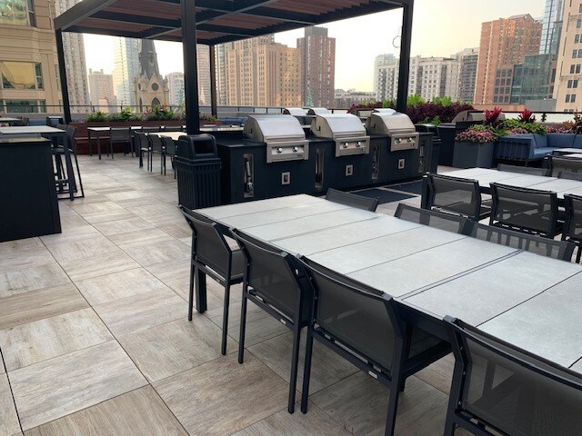 Building Photo - 30 E Huron St