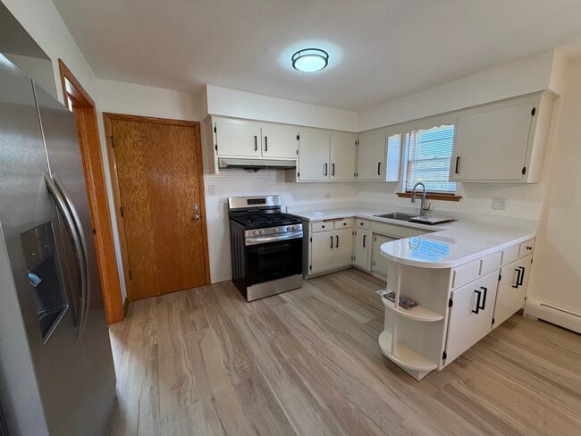 Building Photo - 4500 S Washtenaw Ave.