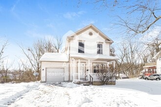 Building Photo - 718 Euclid Ave