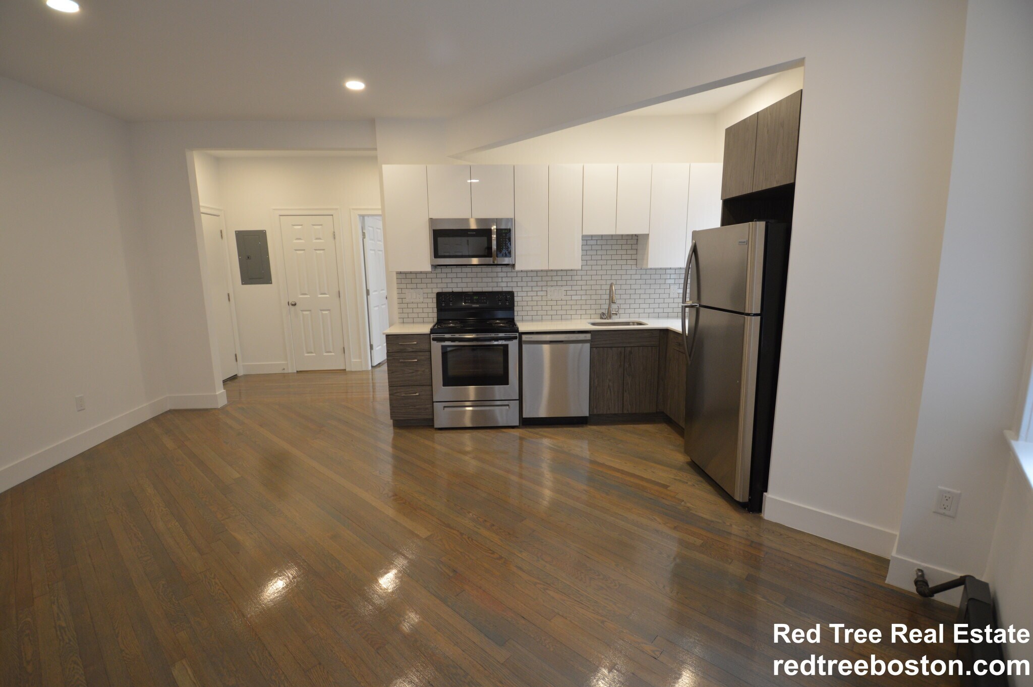 Building Photo - 11 Queensberry St