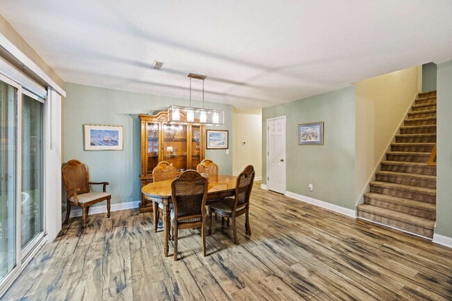 Building Photo - 5349 Deep Blue Ln