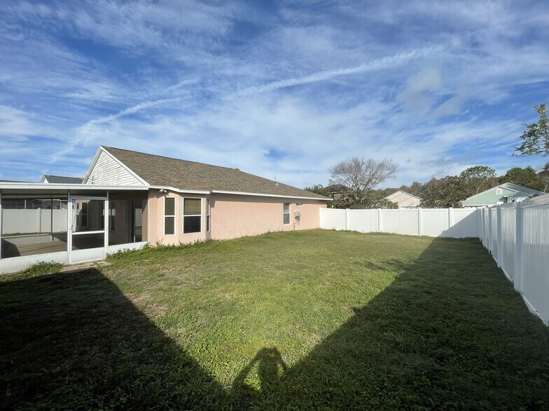 Building Photo - 554 Lake Cypress Cir