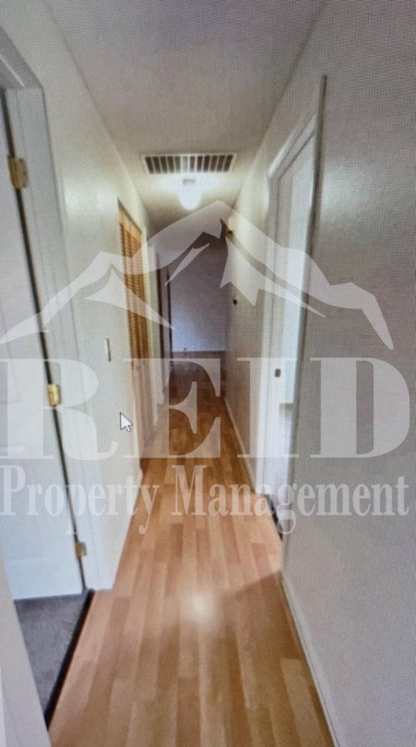 Building Photo - 3 BED 1.5 BATH RAMBLER - PORT ORCHARD