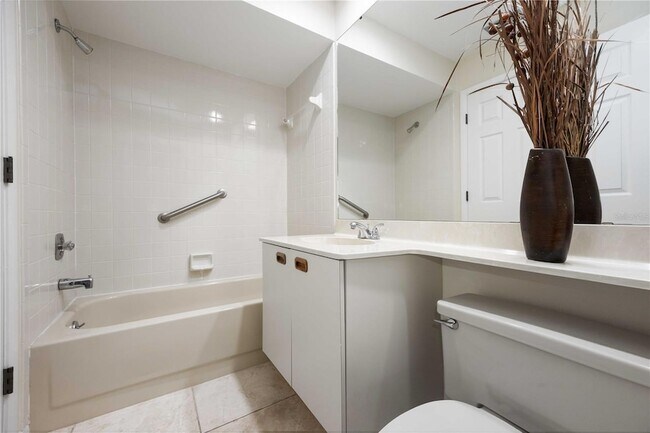 Building Photo - 5370 Myrtle Wood