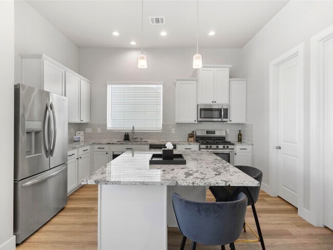 Building Photo - 9009 Lonestar River Ln