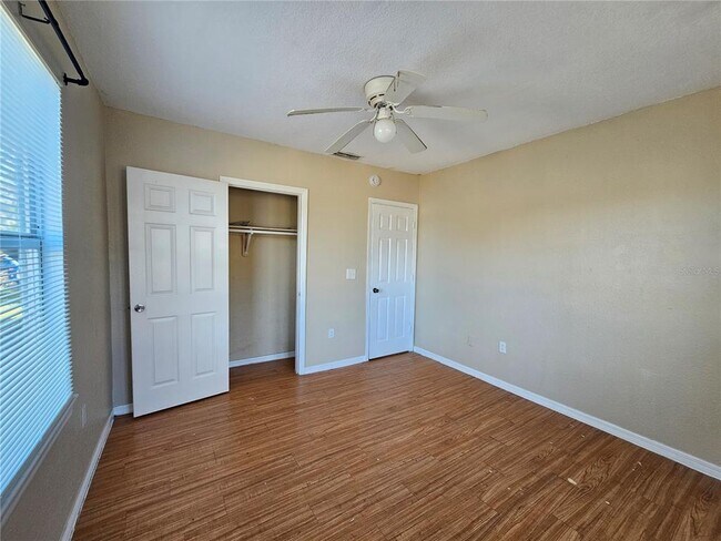 Building Photo - 2319 E Magnolia St