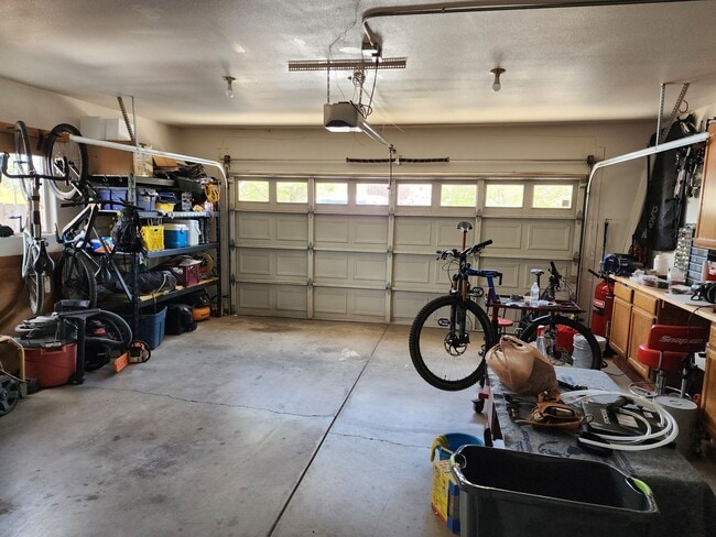 Building Photo - Home For Lease in the Wildhorse area of Mi...