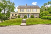 Building Photo - 160 Ann Mary Brown Dr