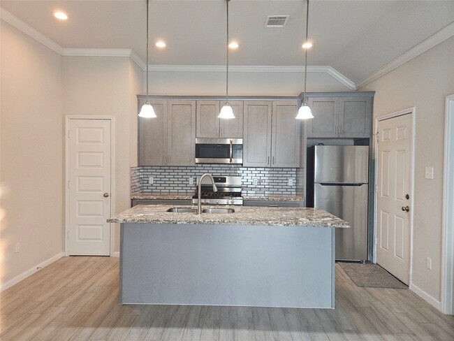 Building Photo - 4801 Wenda St