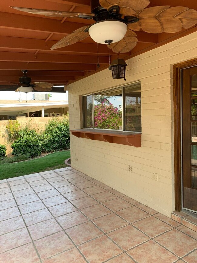 Building Photo - COMING SOON! Spacious 3 Bed 2 Bath Home w/ Private Pool!