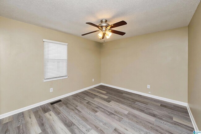 Building Photo - 7746 Taylor Shop Rd