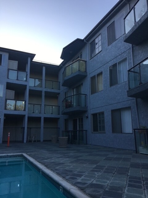 Building Photo - 4441 Woodman Ave