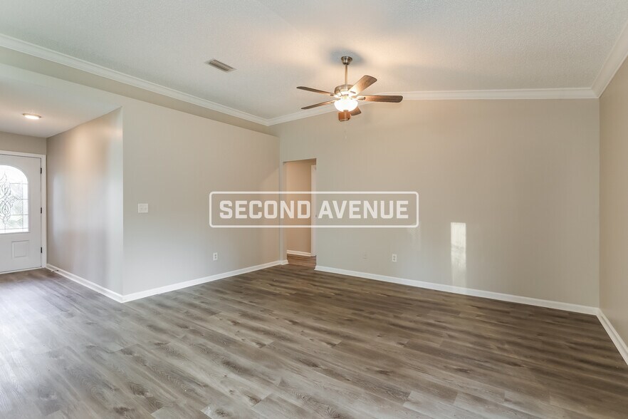 Building Photo - 714 Calico Jack Way