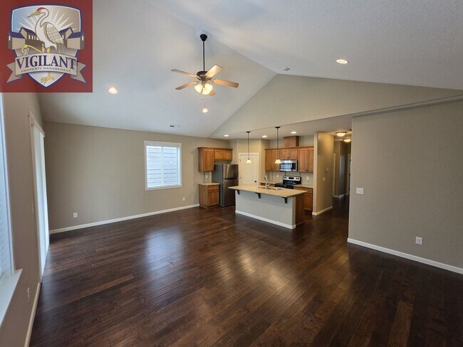 Building Photo - 2605 NE 130th Ct