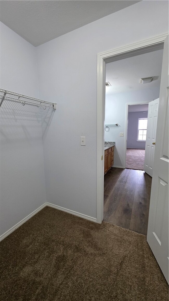 Building Photo - 4102 SW Chapelstone Ave