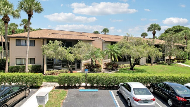 Primary Photo - 15484 Lakes of Delray Blvd