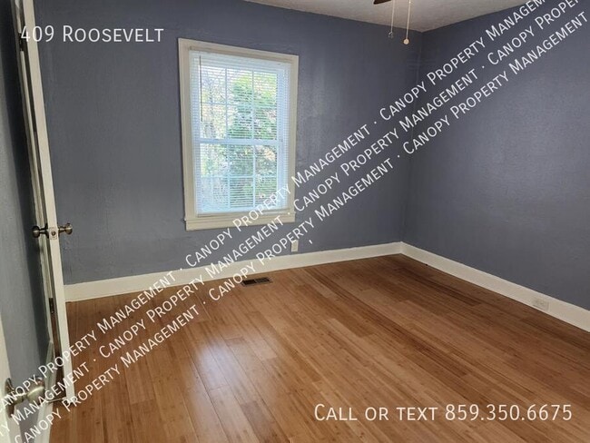 Building Photo - 409 Roosevelt-