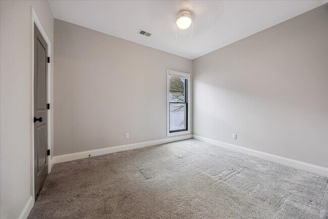 Building Photo - 93 Toulouse St