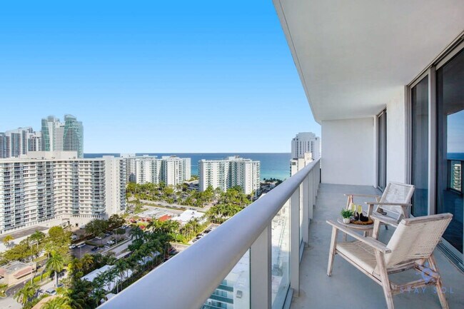 Building Photo - 4010 S Ocean Dr