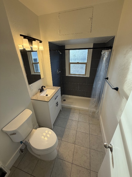 Building Photo - 4439 S Logan St