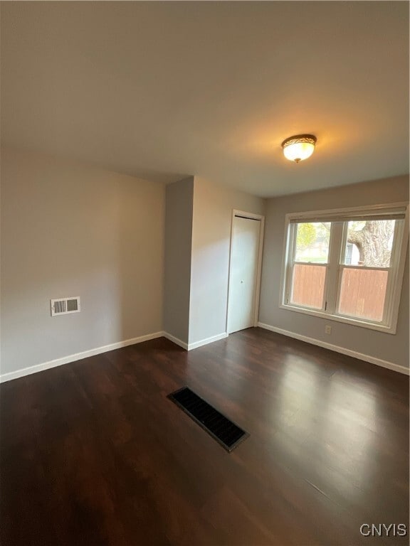 Building Photo - 110 Division St E