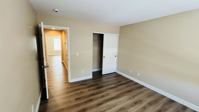 Building Photo - 9321 Dorrell Ln