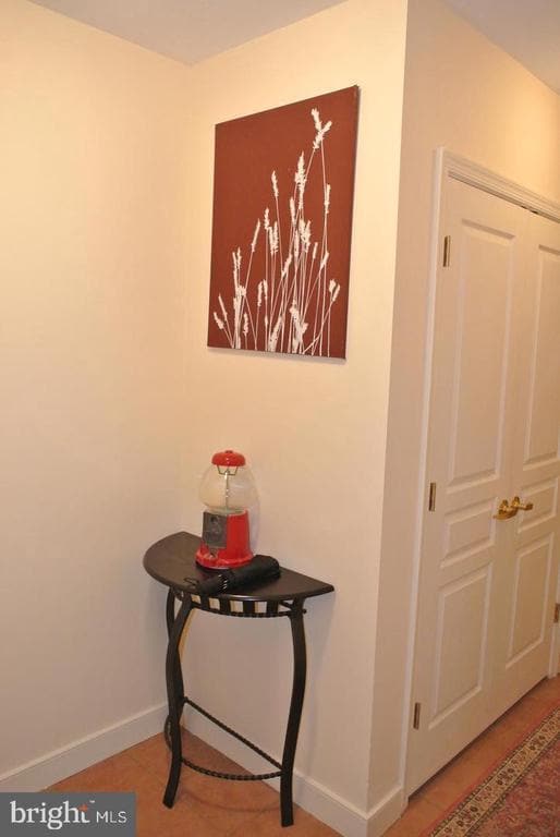 Building Photo - 616 E St NW